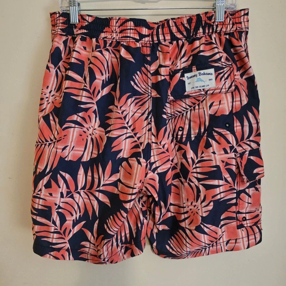 Tommy Bahama Mens Swim Trunks Size Medium Blue Coral Tropical Palm Leaf Cargo